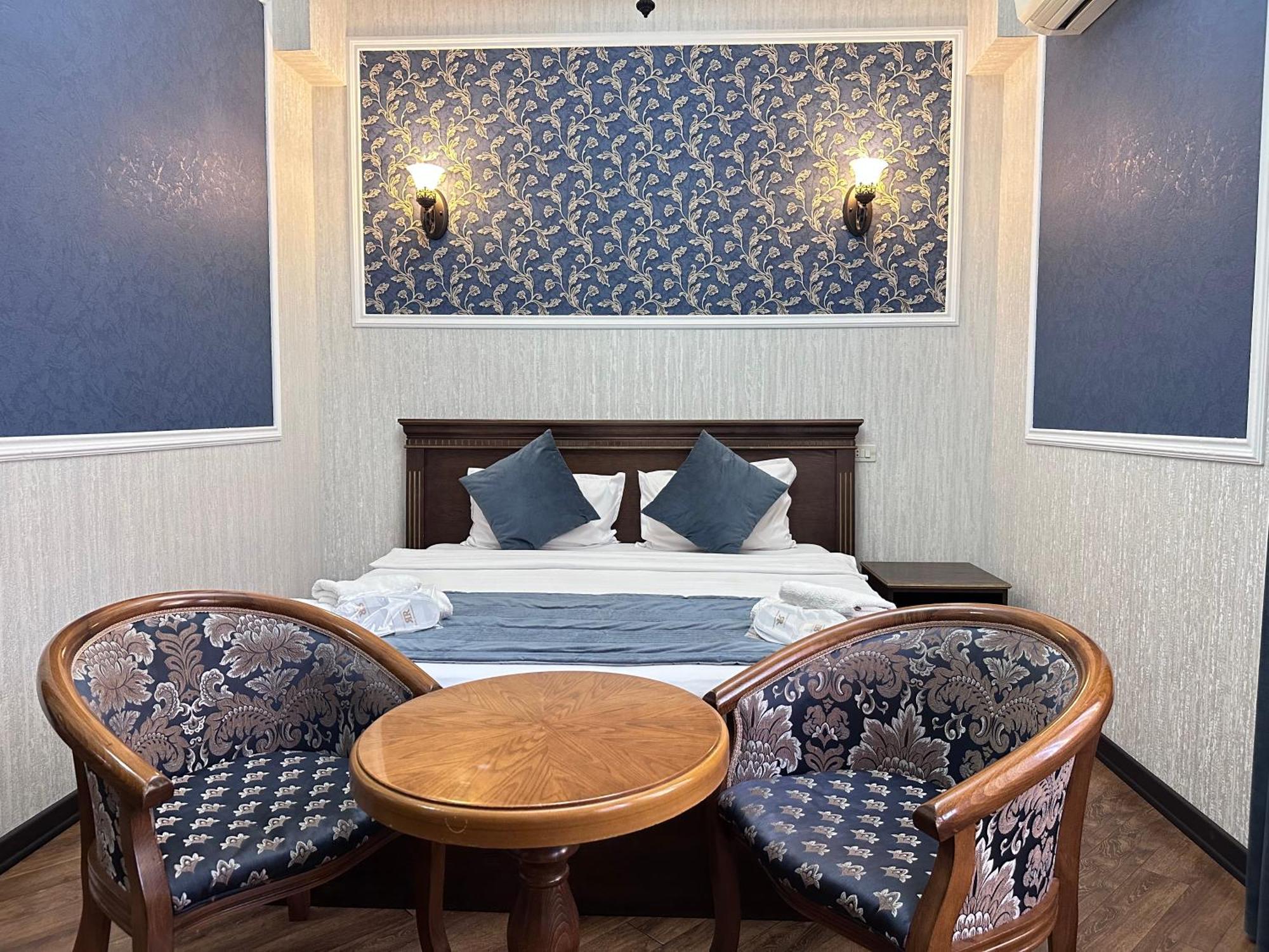 Royal Renaysance Hotel Yerevan Luaran gambar